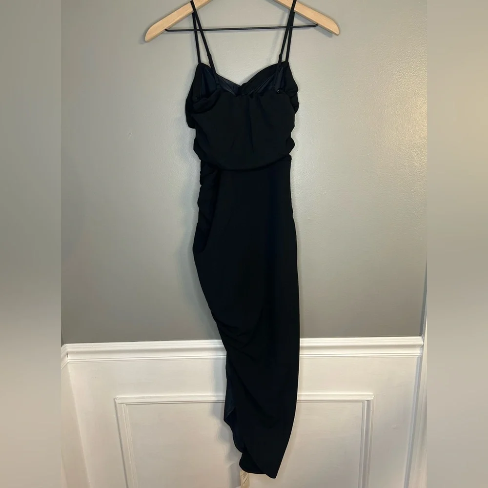 *NWT* Abercrombie & Fitch Ruched Front Cutout Asymmetrical Midi Dress, Size SP - Picture 8 of 14